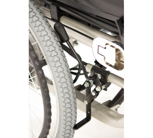 Кресло-коляска электрическая MET Comfort 21 new